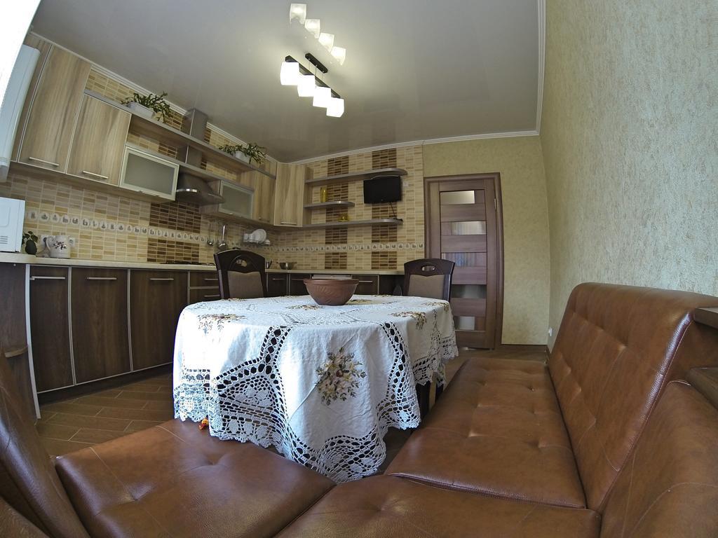 Ferienwohnung Naberezhnaya Roshen Winnyzja Exterior foto